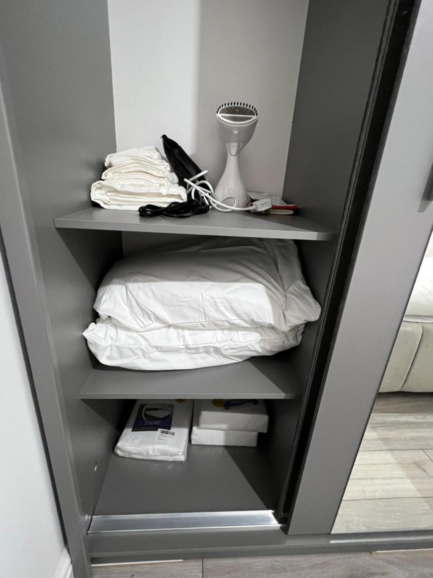 F4 Luxury Stays One Bed Apartment With Parking Ilford Exterior photo